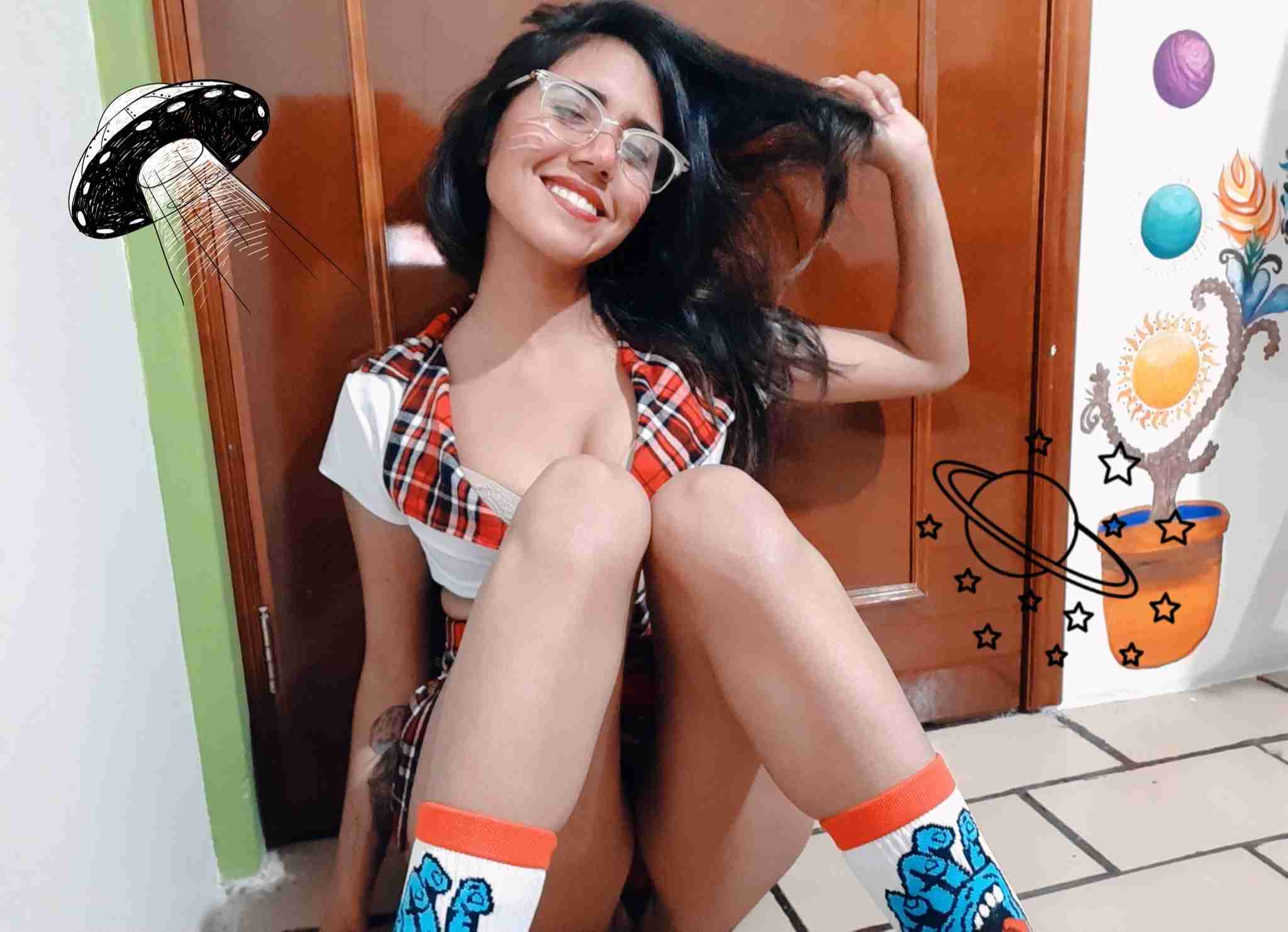 Desi NRI Girl Full Nude Showing Hot Figure