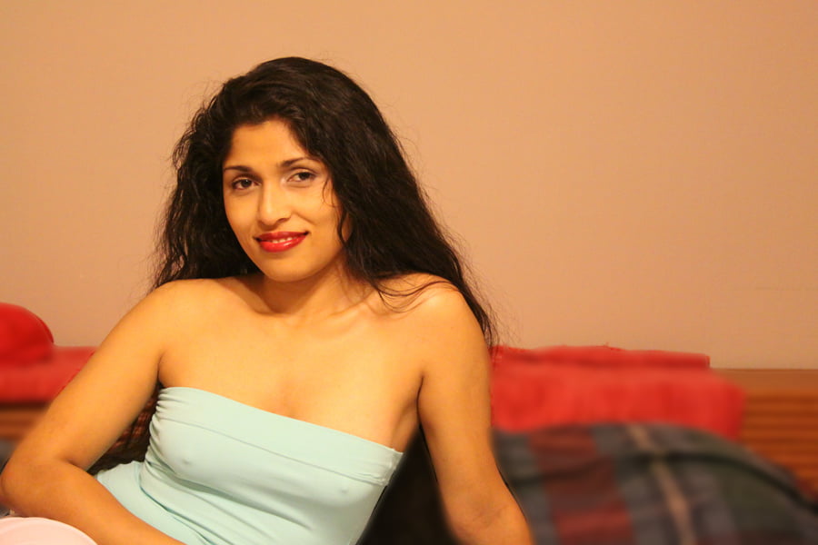 Indian Girl Full Nude pics and fucking video with boyfriend