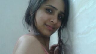 Beautiful Girl Pics and Video