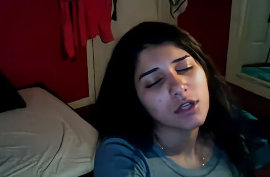 desi girl playing with dildo exclusive
